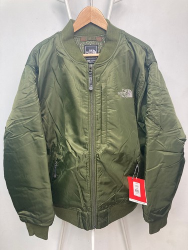 Bnwt north face - qthree, q3
