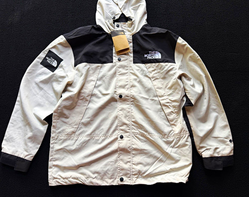 The north face men hooded - men’s,